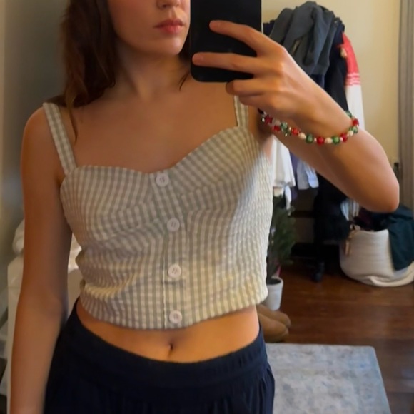 Green gingham top - Picture 2 of 4